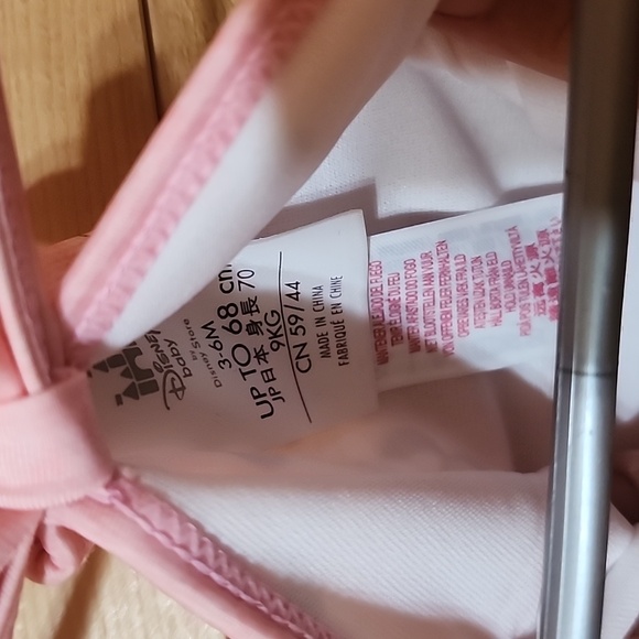 Disney Minnie Mouse Metallic Swimsuit Size 3/ Months NWT - Picture 7 of 7